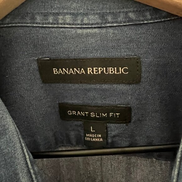 Banana Republic Chambray Shirt - Picture 3 of 3